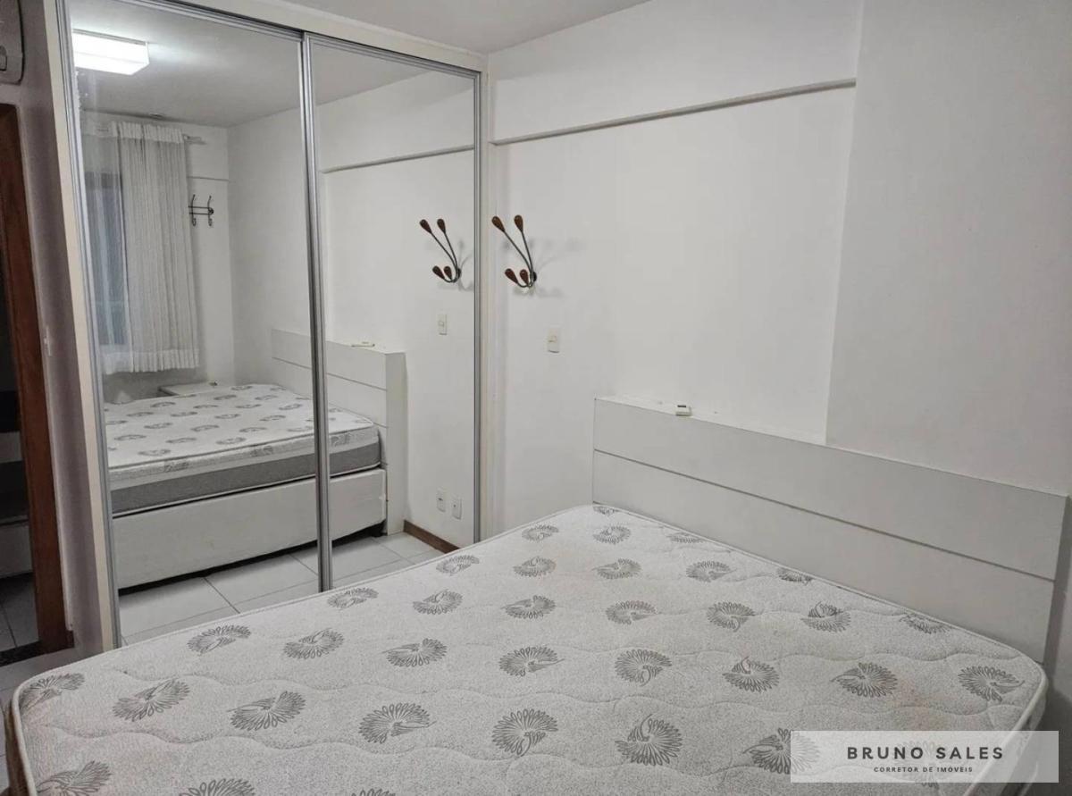 Apartamento à venda com 1 quarto, 52m² - Foto 2