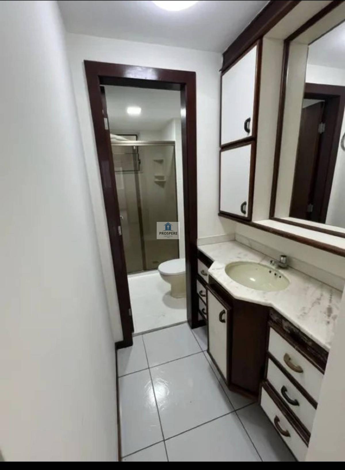 Apartamento para alugar com 3 quartos, 100m² - Foto 7